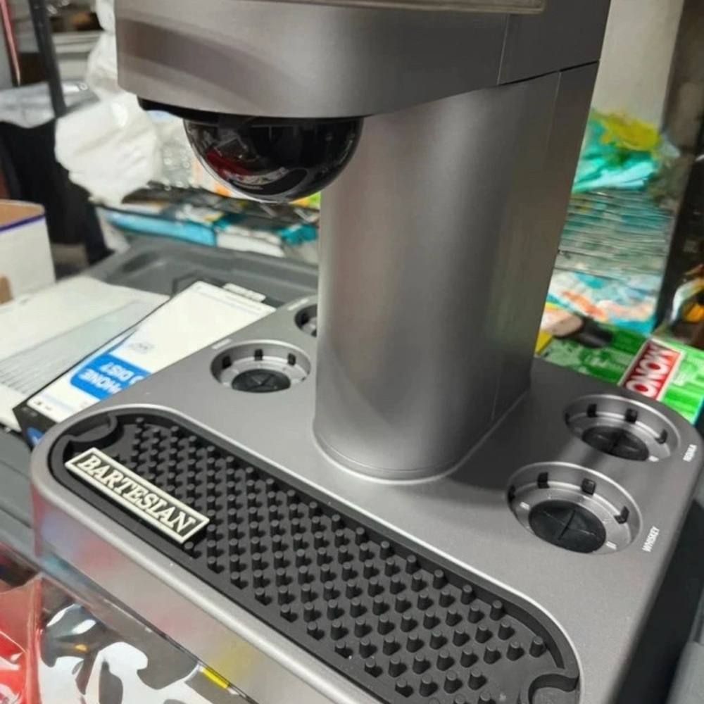 Bartesian Cocktail Machine - Silver - Picture 3 of 4